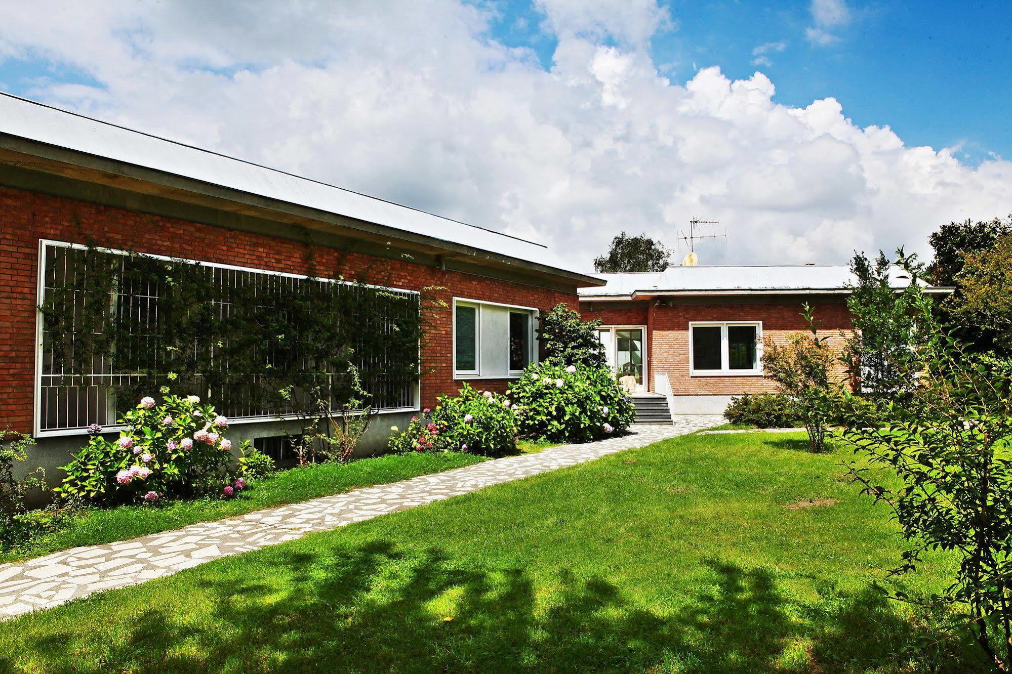 Villa Silvia Olivetti Banchette D'Ivrea Exterior foto